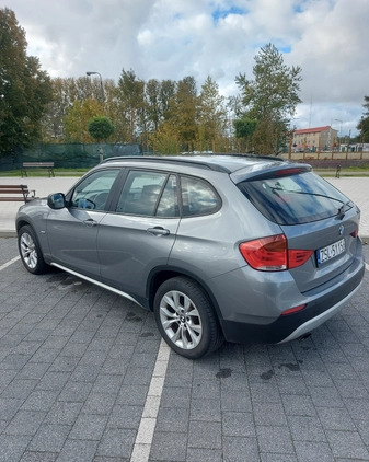 BMW X1 cena 33900 przebieg: 248000, rok produkcji 2011 z Ustka małe 56